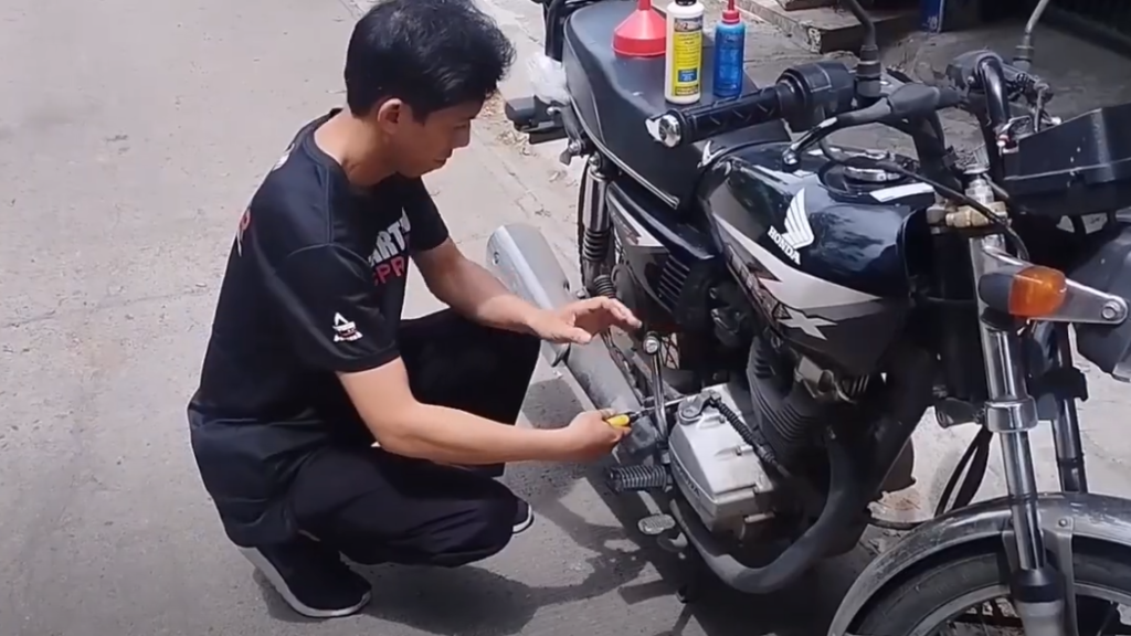 Owner ng Honda TMX 2020 Model Sumubok ng N2Plus Engine Conditioner – Part 1